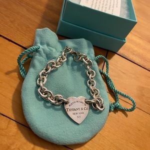 Tiffany & Co. Chain Heart Bracelet
